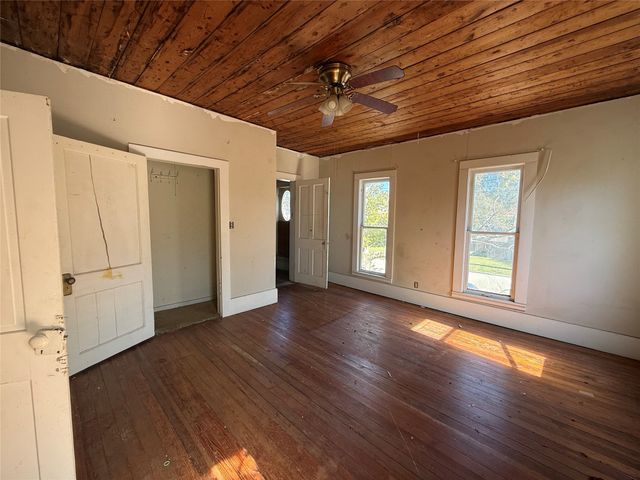 125 N Washington Street, Farmersville, TX 75442