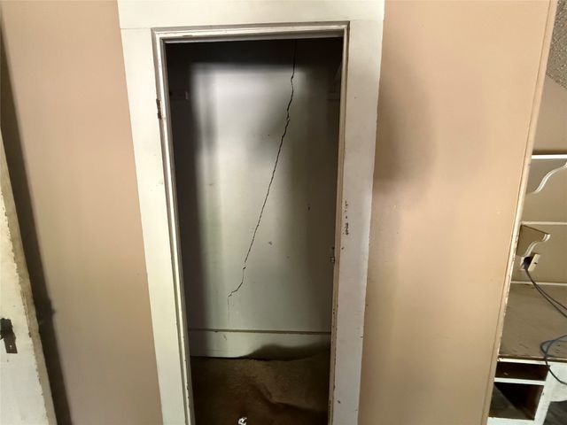 125 N Washington Street, Farmersville, TX 75442