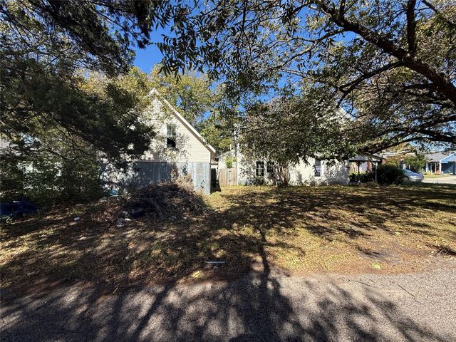 125 N Washington Street, Farmersville, TX 75442