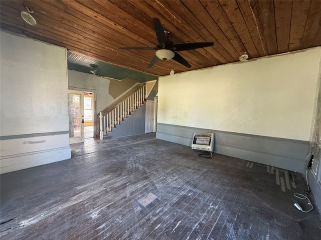 125 N Washington Street, Farmersville, TX 75442