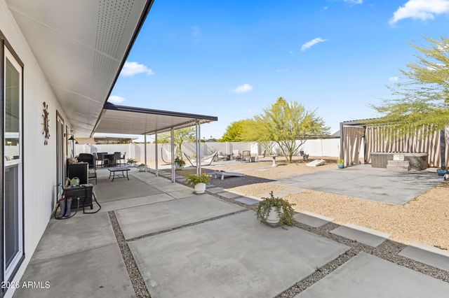 10132 W OAK RIDGE Drive, Sun City, AZ 85351