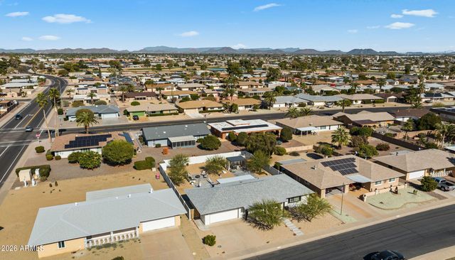 10132 W OAK RIDGE Drive, Sun City, AZ 85351