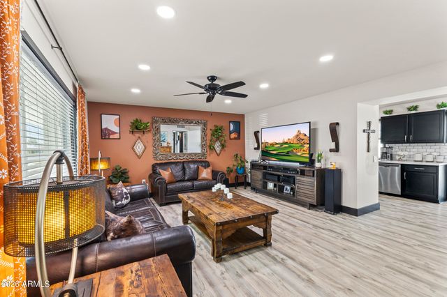 10132 W OAK RIDGE Drive, Sun City, AZ 85351