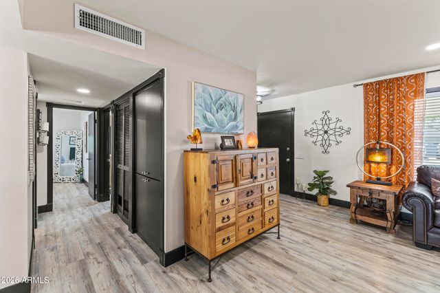 10132 W OAK RIDGE Drive, Sun City, AZ 85351