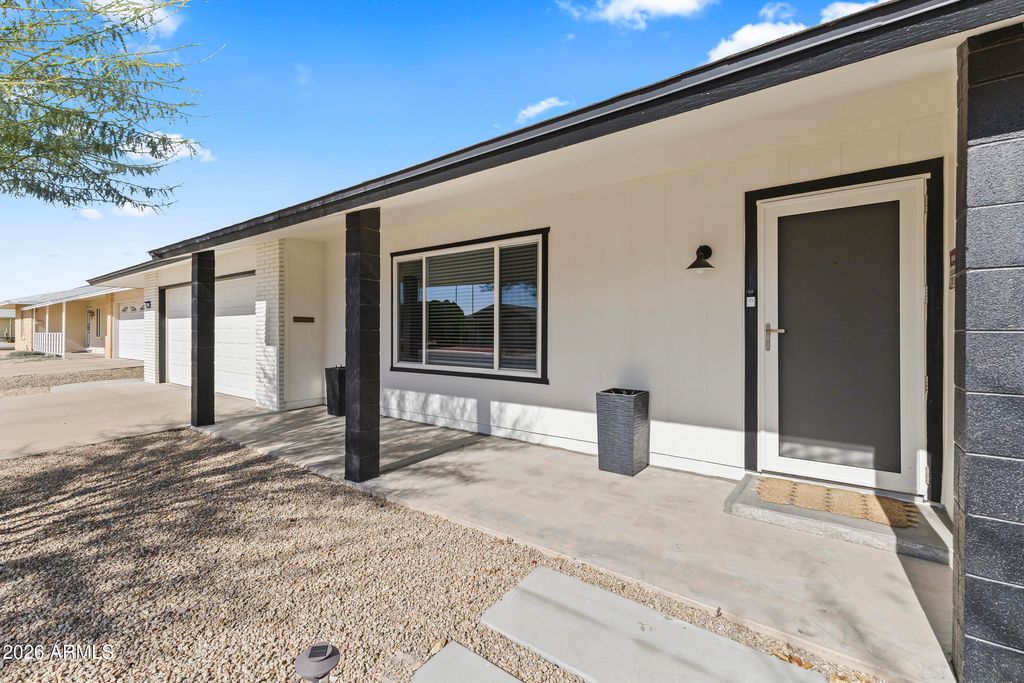 10132 W OAK RIDGE Drive, Sun City, AZ 85351 — photo 5
