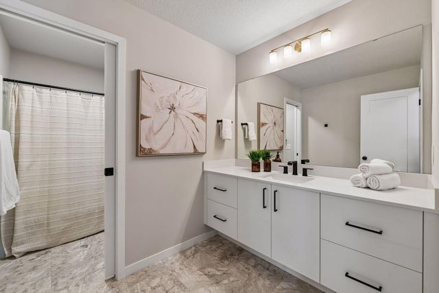 5435 Gestach Lane, Victoria, MN 55386