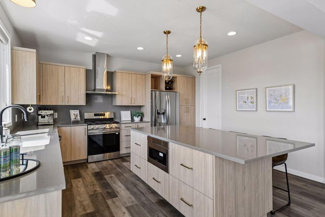 5435 Gestach Lane, Victoria, MN 55386