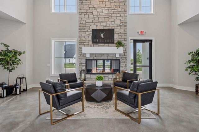 5435 Gestach Lane, Victoria, MN 55386