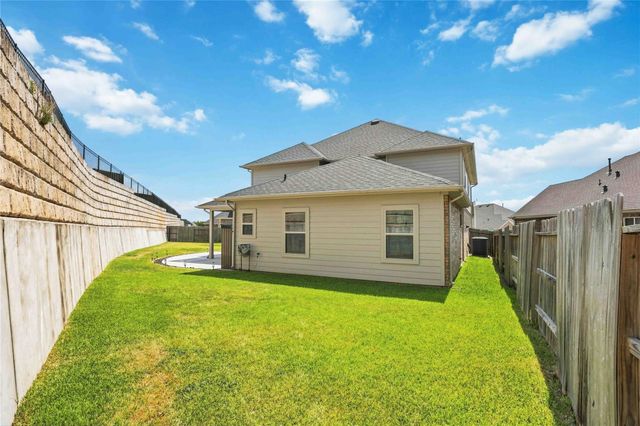 488 Westlake Landing, Conroe, TX 77304