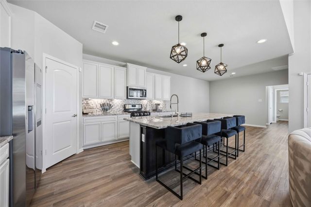 488 Westlake Landing, Conroe, TX 77304