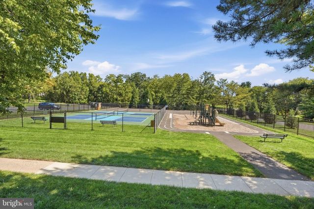407 HANCOCK CT, North Wales, PA 19454