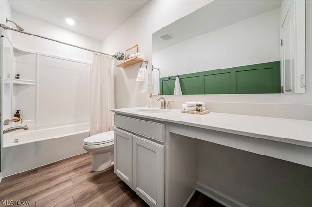 12577 Challenge Way, Columbia Station, OH 44028