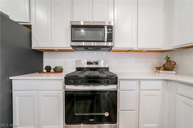 12577 Challenge Way, Columbia Station, OH 44028