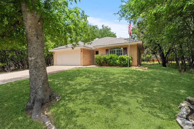 8 Dog Wood CT, Belton, TX 76513