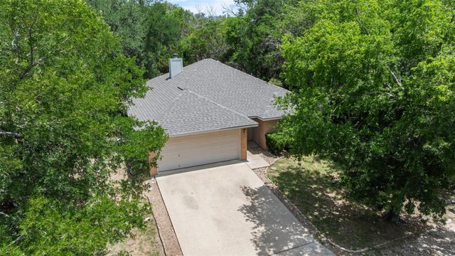 8 Dog Wood CT, Belton, TX 76513