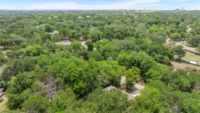 8 Dog Wood CT, Belton, TX 76513