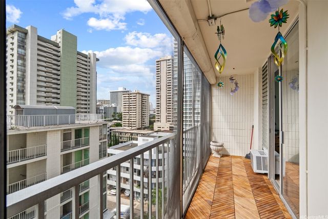 2452 Tusitala Street 904, Honolulu, HI 96815