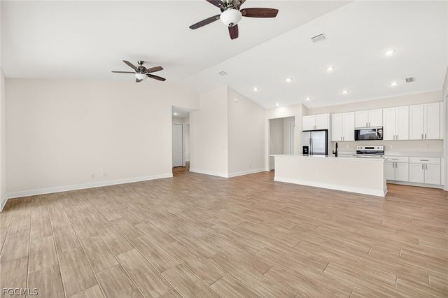 1140 SE 33rd ST, Cape Coral, FL 33904