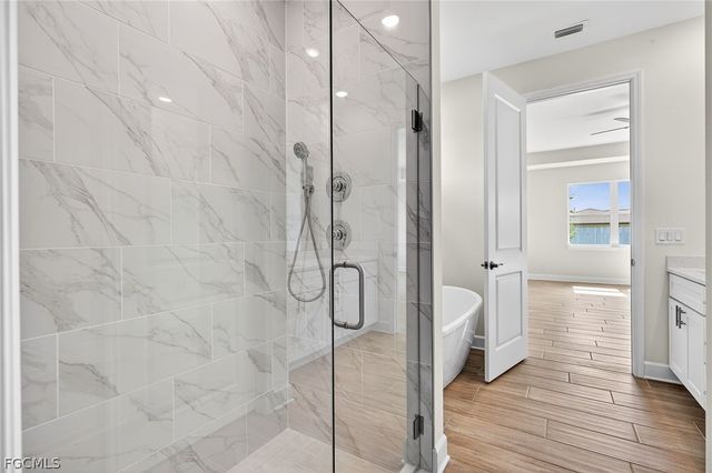 1140 SE 33rd ST, Cape Coral, FL 33904