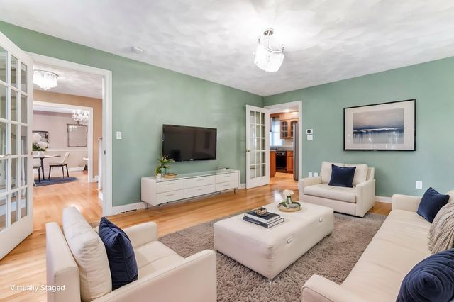 3 Avalon Ct., Methuen, MA 01844
