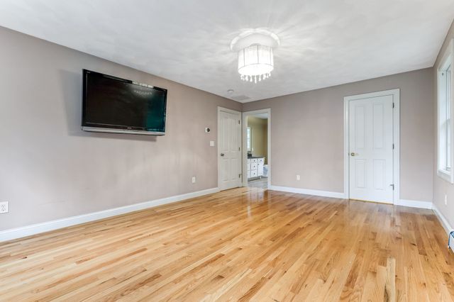 3 Avalon Ct., Methuen, MA 01844
