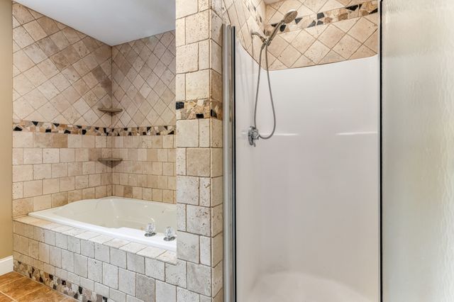 3 Avalon Ct., Methuen, MA 01844