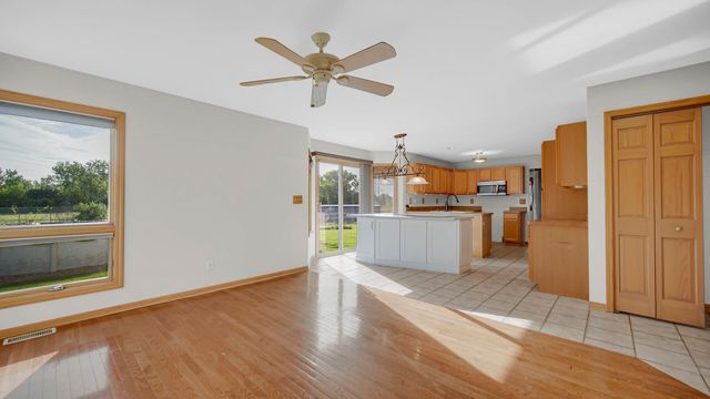 11616 Barberry Court, St. John, IN 46373