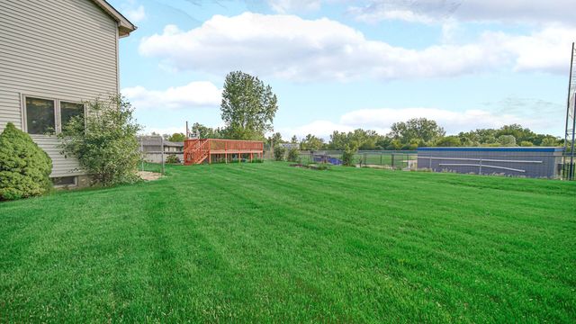 11616 Barberry Court, St. John, IN 46373