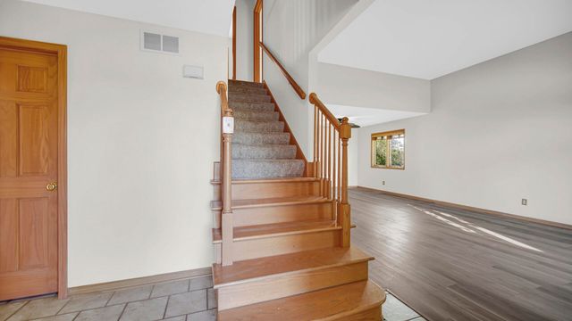 11616 Barberry Court, St. John, IN 46373