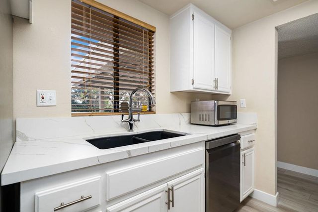 40523 Preston Trail, Palm Desert, CA 92211