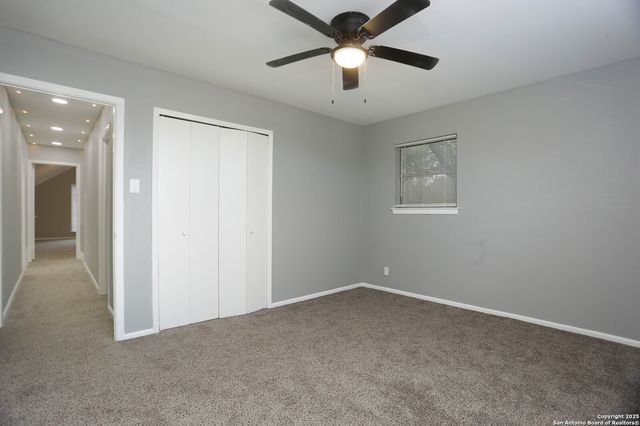 10406 Greenbay, San Antonio, TX 78230