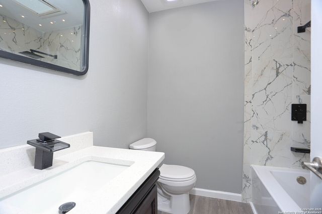 10406 Greenbay, San Antonio, TX 78230
