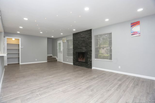 10406 Greenbay, San Antonio, TX 78230