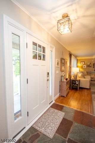4 Birch Dr, Newton Town, NJ 07860