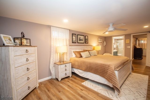 4 Birch Dr, Newton Town, NJ 07860