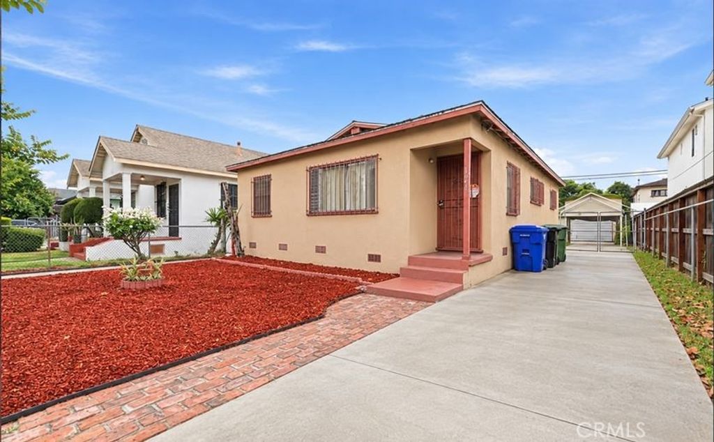 324 E 55th, Los Angeles, CA 90011 — exterior