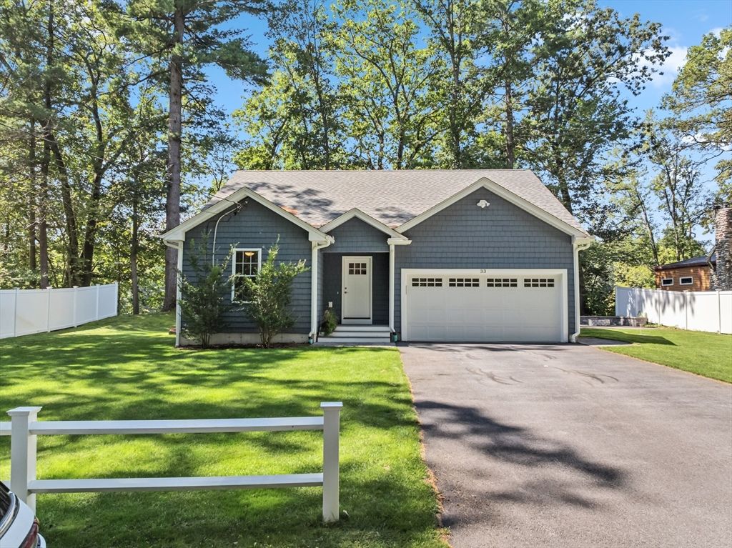 33 Phalanx St, Tyngsborough, MA 01879