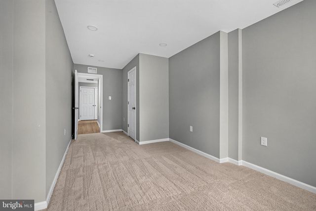 946 W FRANKLIN ST, Baltimore, MD 21223