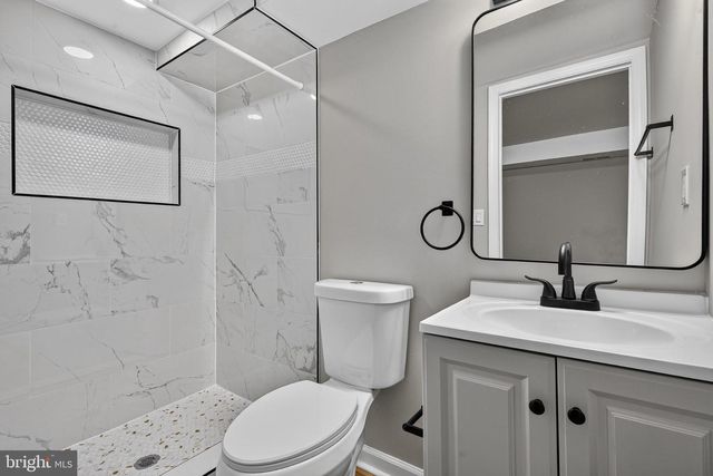 946 W FRANKLIN ST, Baltimore, MD 21223