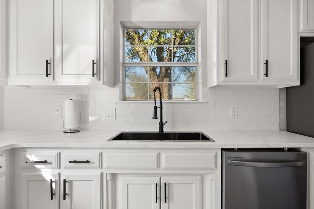 1301 County Road 705 Road, Joshua, TX 76058