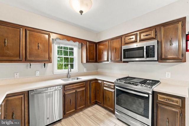 16005 WALLINGFORD RD, Silver Spring, MD 20906