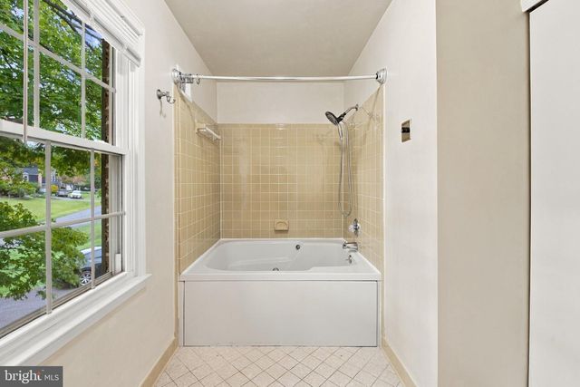 16005 WALLINGFORD RD, Silver Spring, MD 20906
