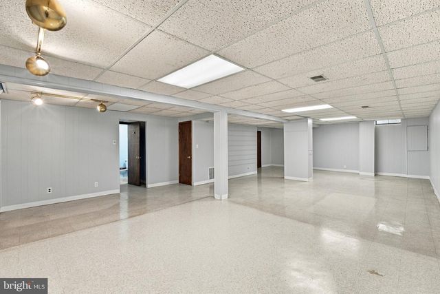 16005 WALLINGFORD RD, Silver Spring, MD 20906