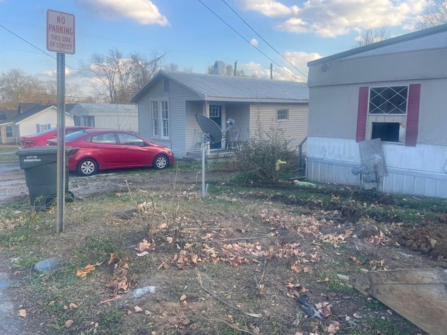 2016 Bessie St, Springfield, TN 37172