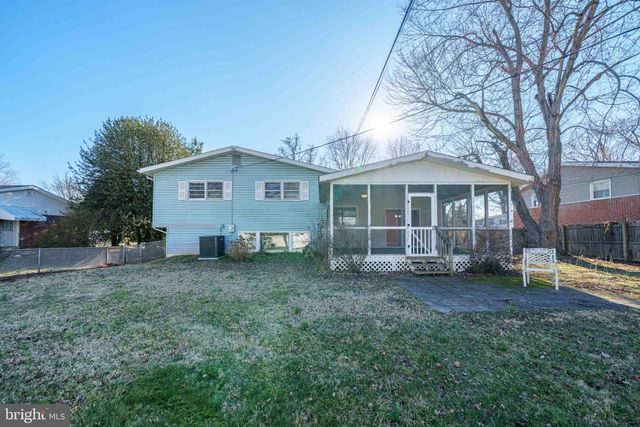 2407 MCCAWBER DR, Wilmington, DE 19808
