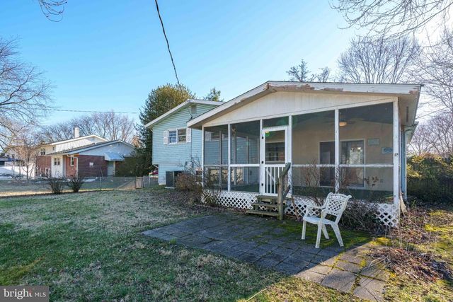 2407 MCCAWBER DR, Wilmington, DE 19808