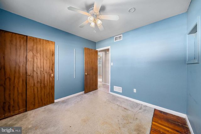 2407 MCCAWBER DR, Wilmington, DE 19808