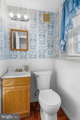 2407 MCCAWBER DR, Wilmington, DE 19808