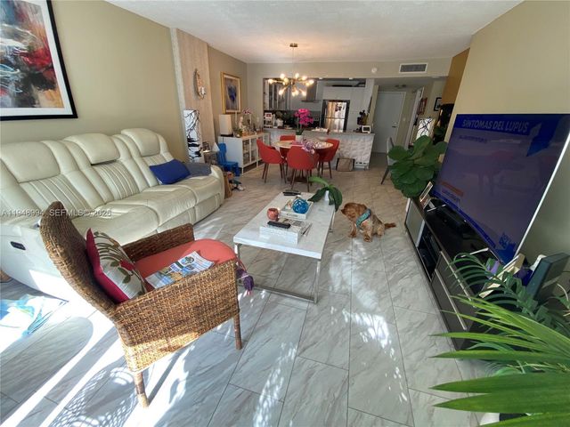 2851 NE 183rd Street 303E, Aventura, FL 33160
