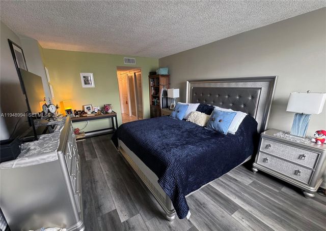2851 NE 183rd Street 303E, Aventura, FL 33160